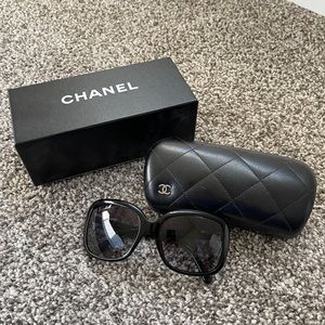 Chanel Bow tie 5171 Sunglasses